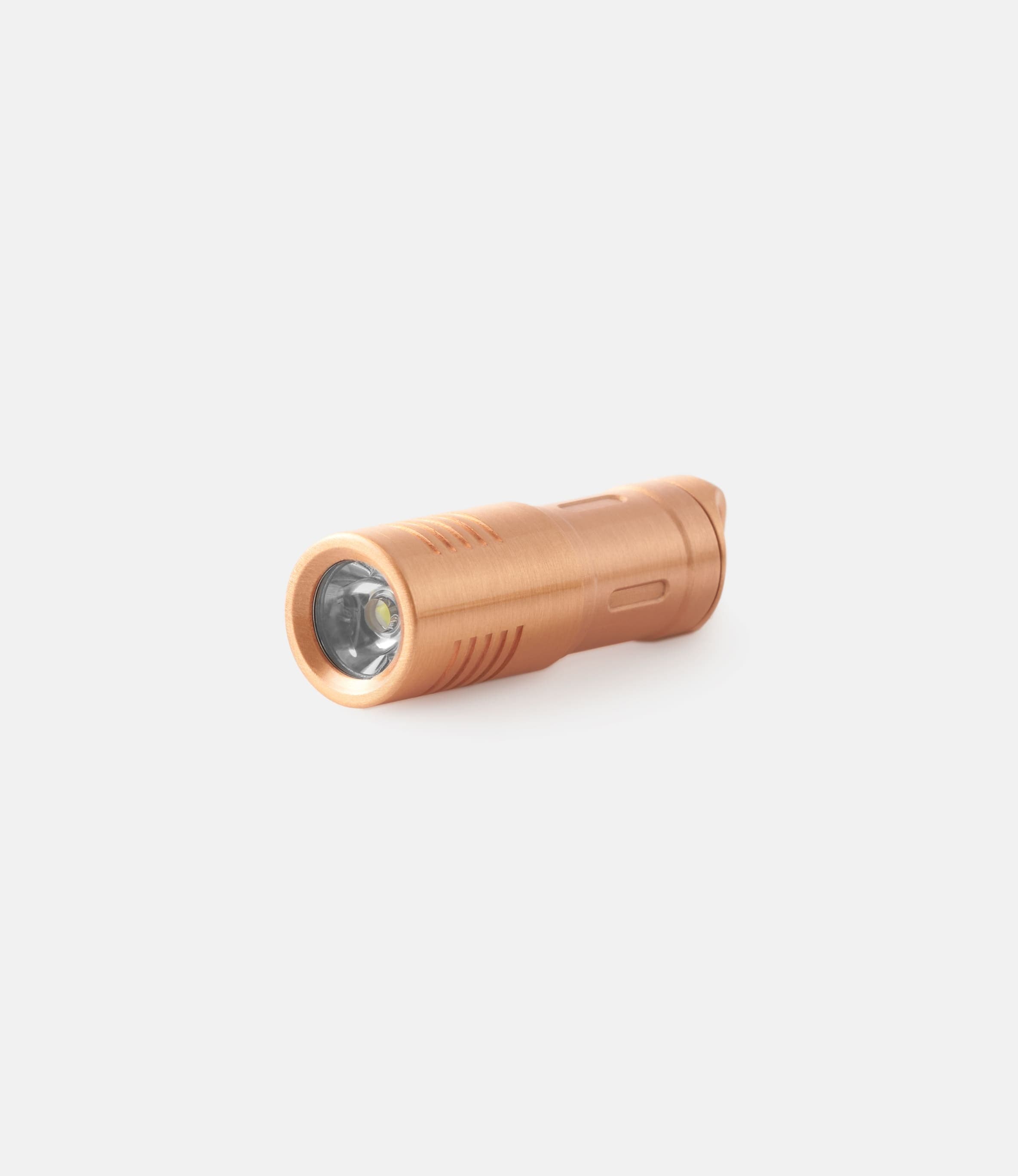 MecArmy Illuminex X3S Copper — мини-фонарик из меди