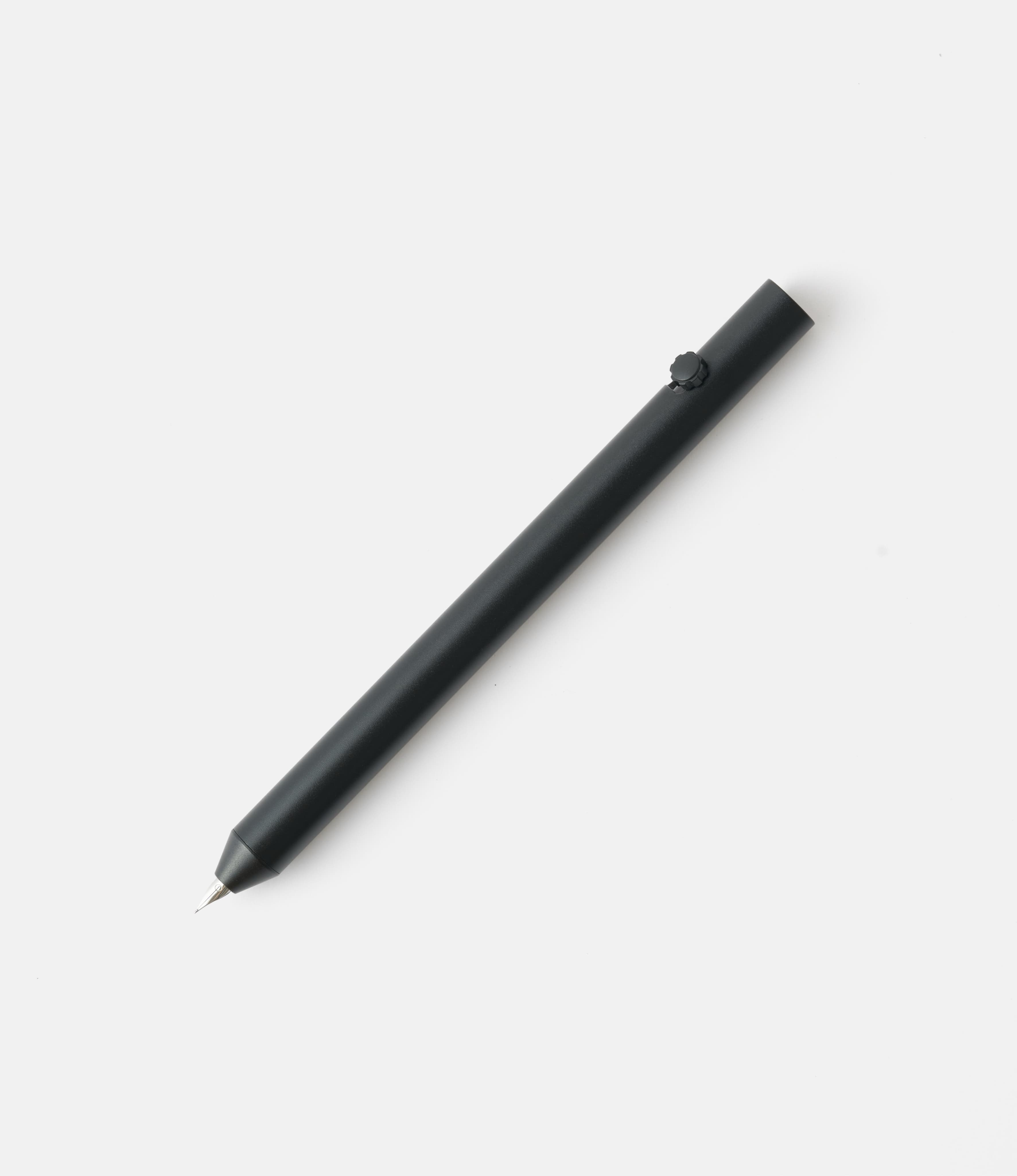 Ensso BOLT Fountain Pen Black Aluminum Set — перьевая ручка с выдвижным стержнем