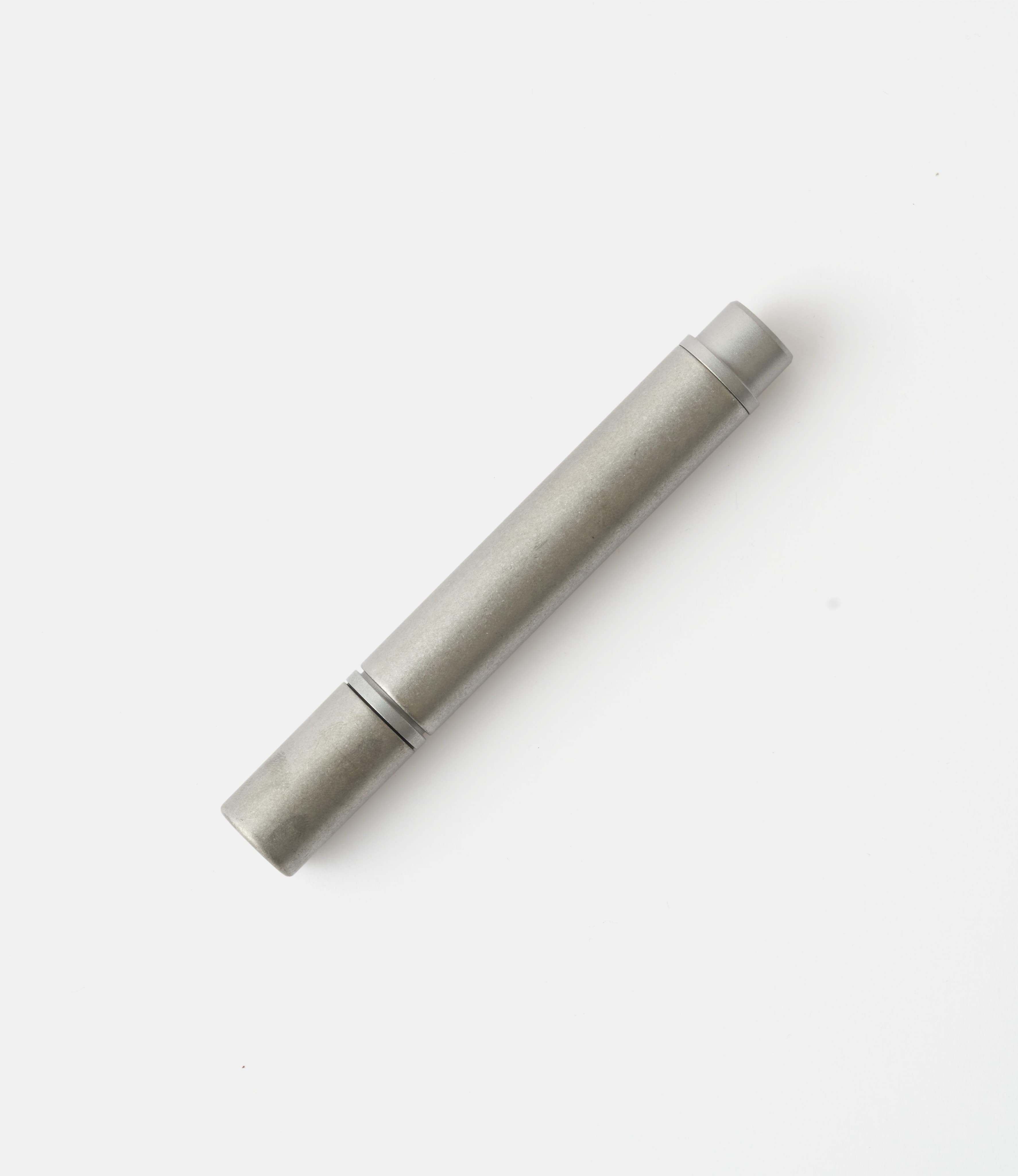 TEC Hi-Markr Titanium Stonewashed Short Cup — титановый маркер-текстовыделитель