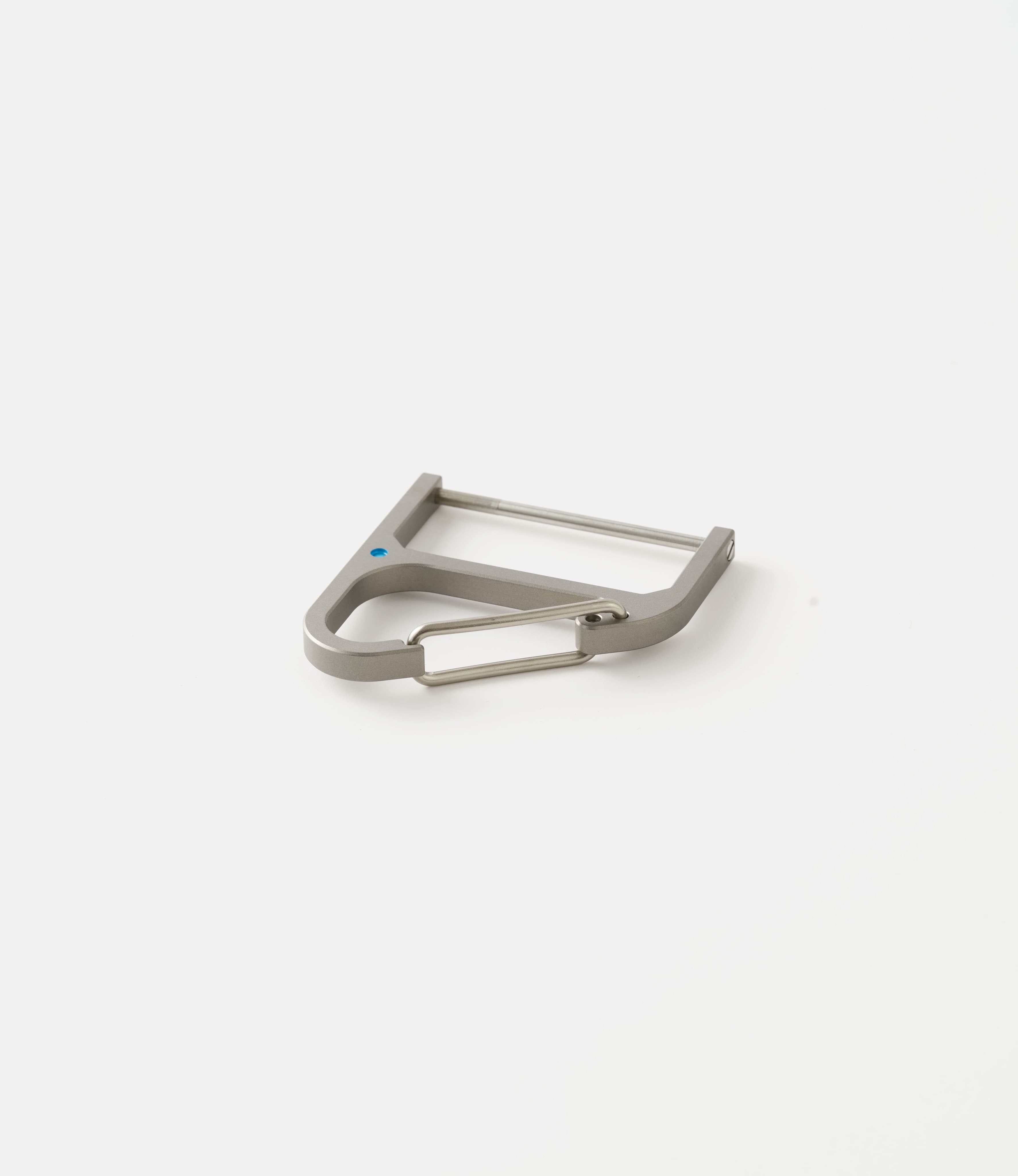 CW&T Key Wrangler Titanium — ключница-карабин из титана
