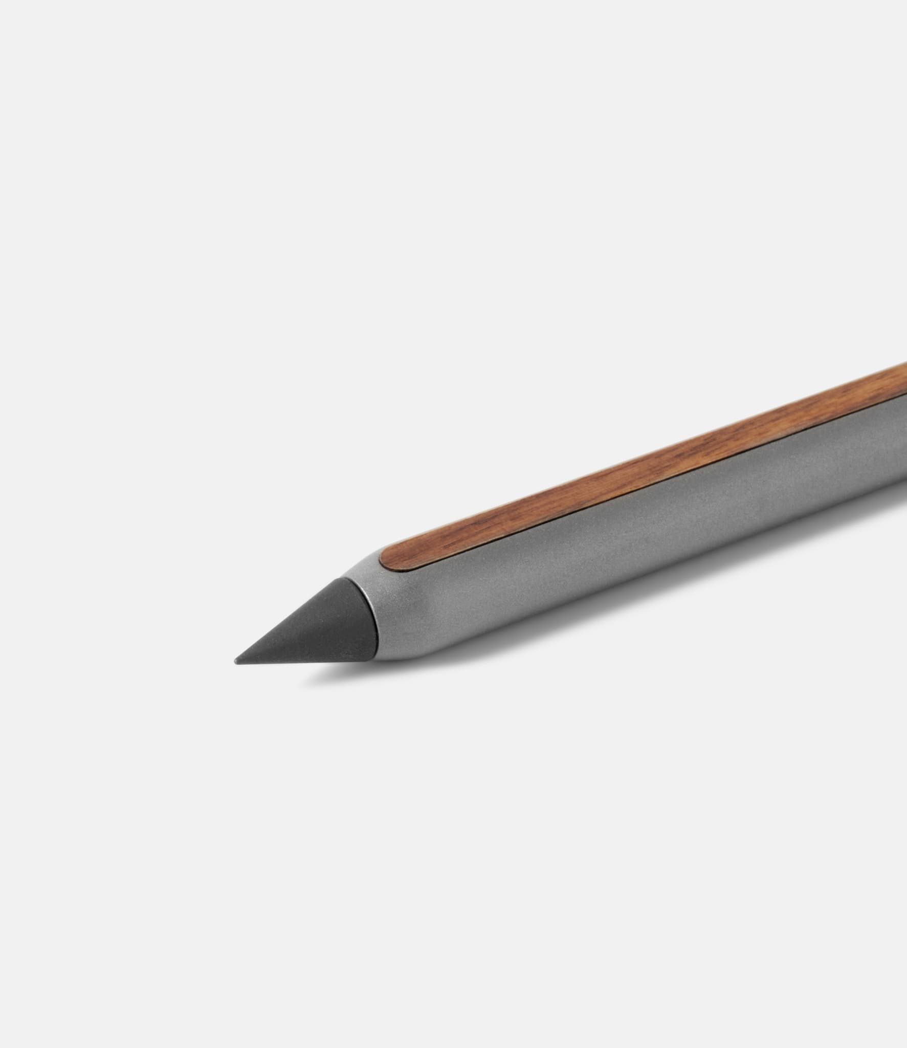 Stilform AEON Titanium Matte — вечный карандаш из титана