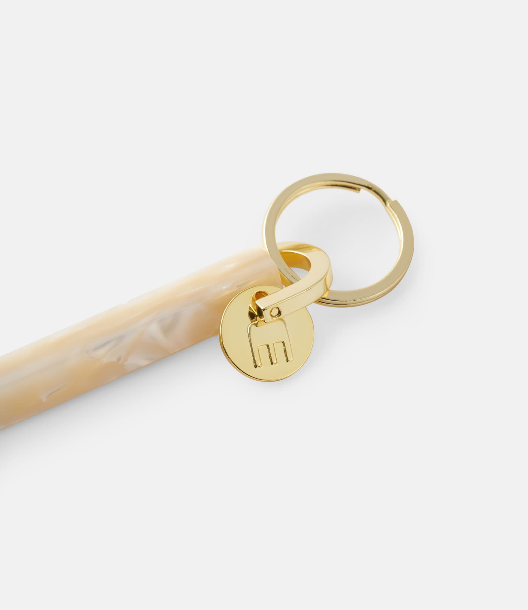 Machete Bar Keychain in Ivory — брелок из ацетата