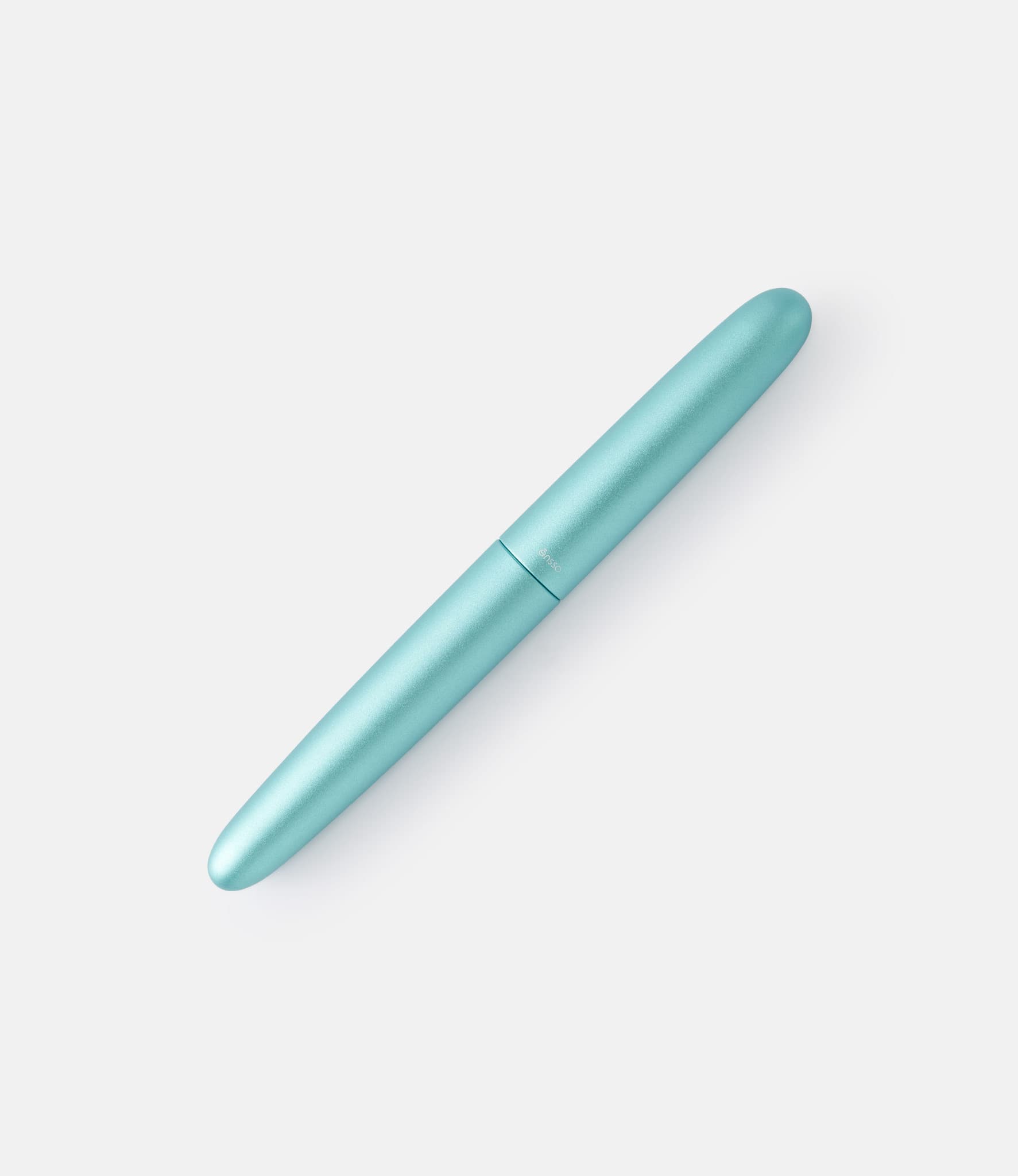 Ensso Piuma Aqua — перьевая ручка из алюминия